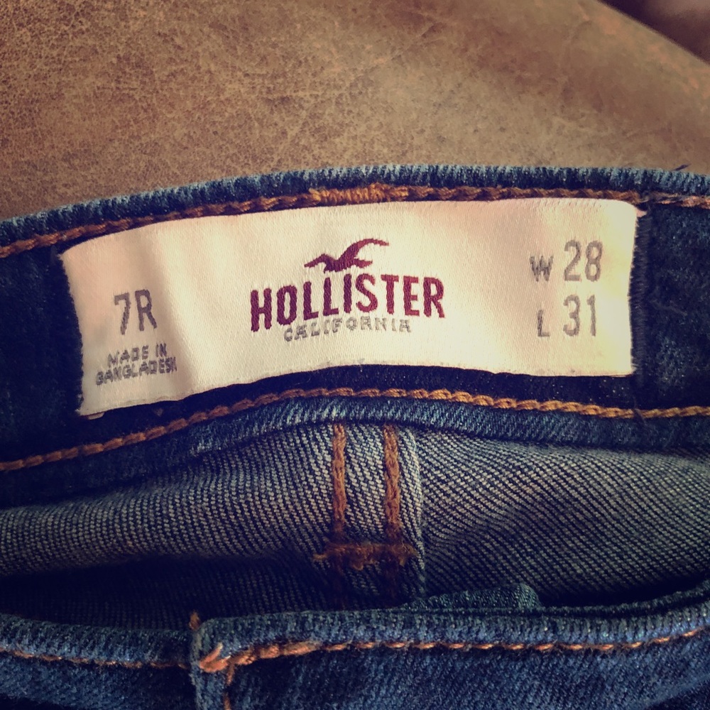 Hollister dark blue jeans